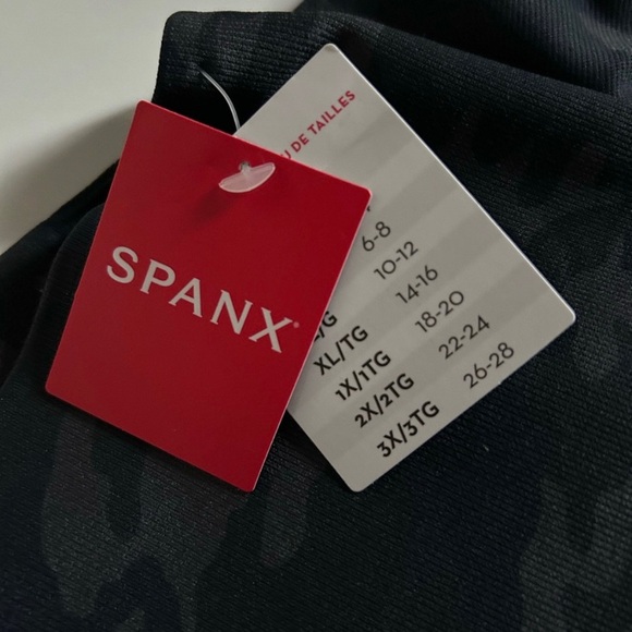 NWT SPANX Look at me now leggings M - Picture 4 of 9